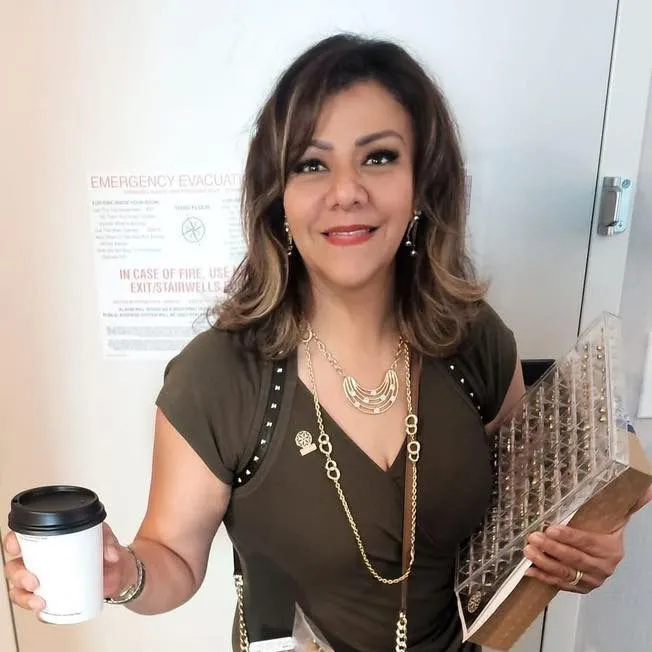 Emma López — galería 6